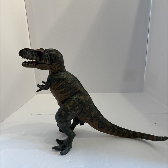 Terra by Battat Green Tyrannosaurus Rex Dinosaur 11" Light &‎ Sound Figure - Picture 2 of 8
